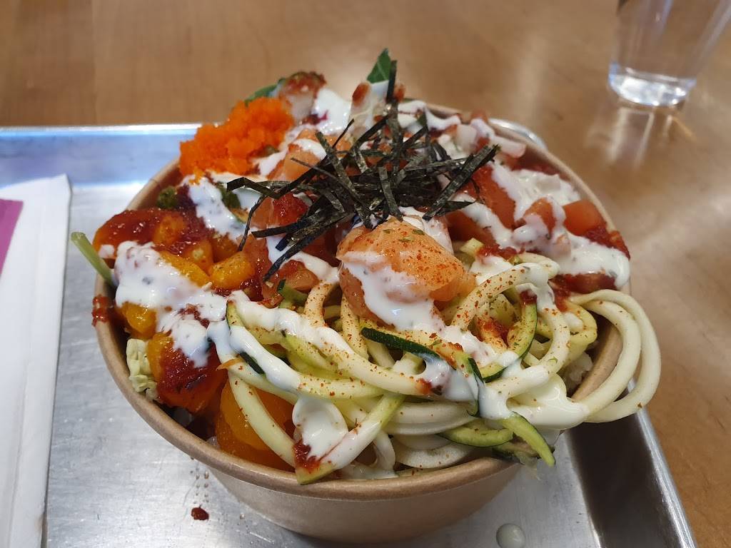 Chin Chin Street Side Kitchen | restaurant | 363 Bremner Blvd, Toronto, ON M5V 3V4, Canada | 4169011990 OR +1 416-901-1990