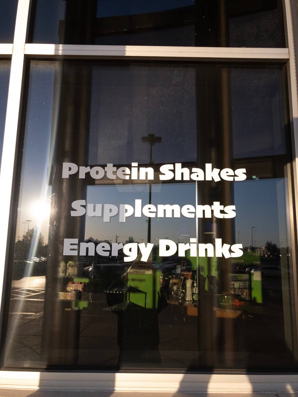 The Bar - Smoothie Bar and Grill | restaurant | 951 E Lewis and Clark Pkwy, Clarksville, IN 47129, USA | 8122844900 OR +1 812-284-4900