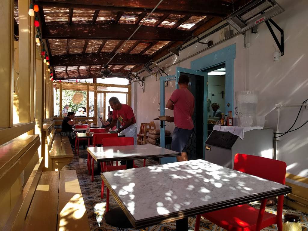 El Molino Central | restaurant | 11 Central Ave, Sonoma, CA 95476, USA | 7079391010 OR +1 707-939-1010