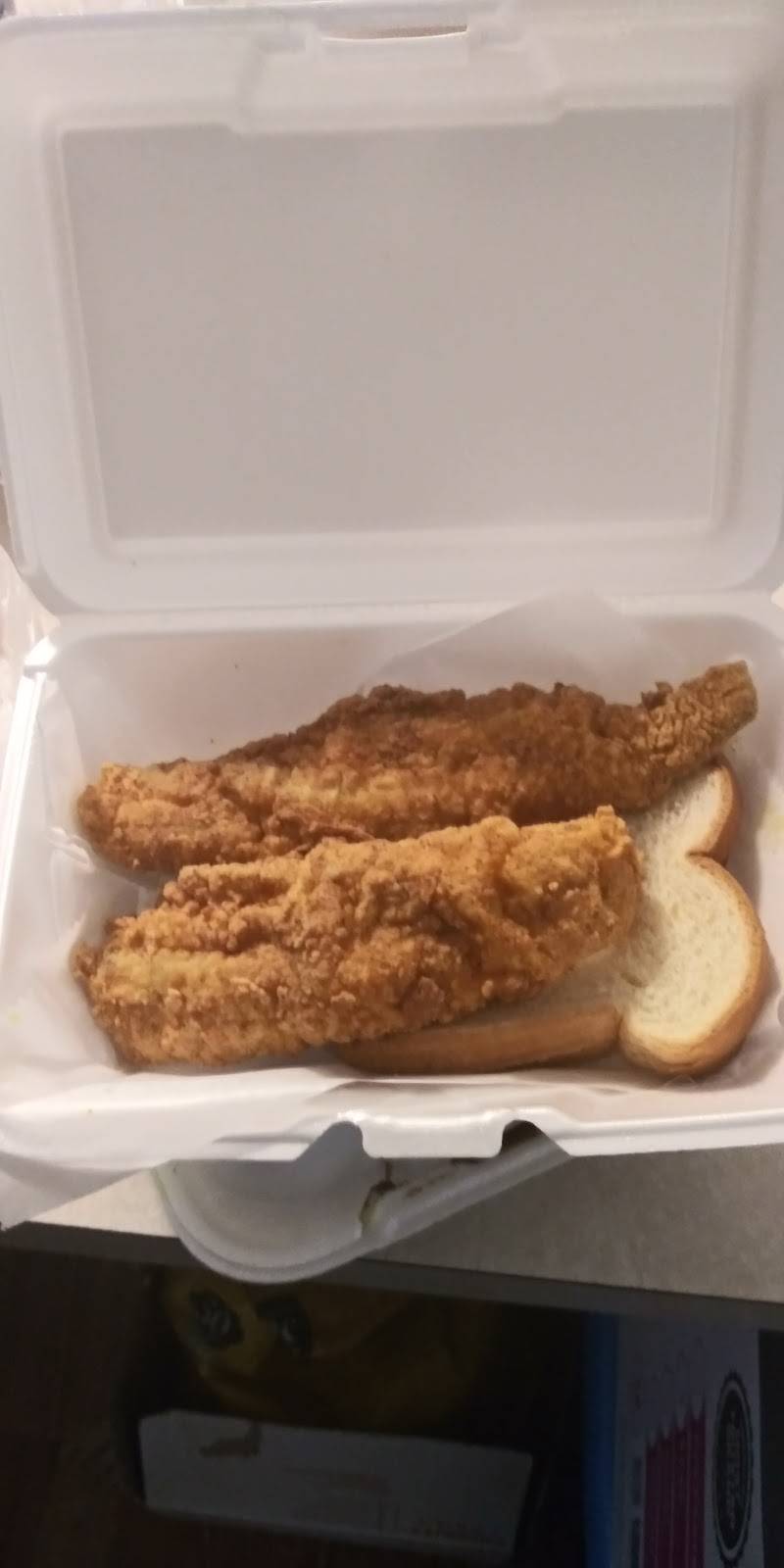 Momma Gs | restaurant | 5409 N Dupont Hwy, Dover, DE 19901, USA | 3027449090 OR +1 302-744-9090