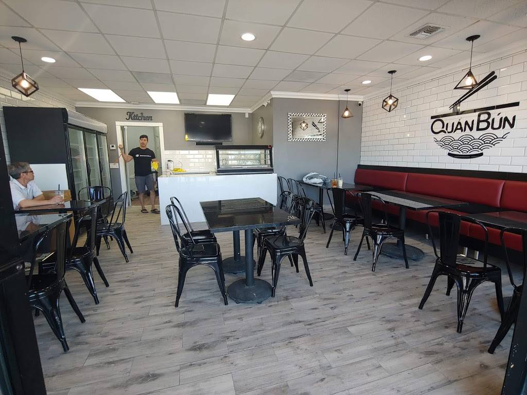 Quan Bun | restaurant | 9792 Garden Grove Blvd, Garden Grove, CA 92844, USA | 6576670123 OR +1 657-667-0123