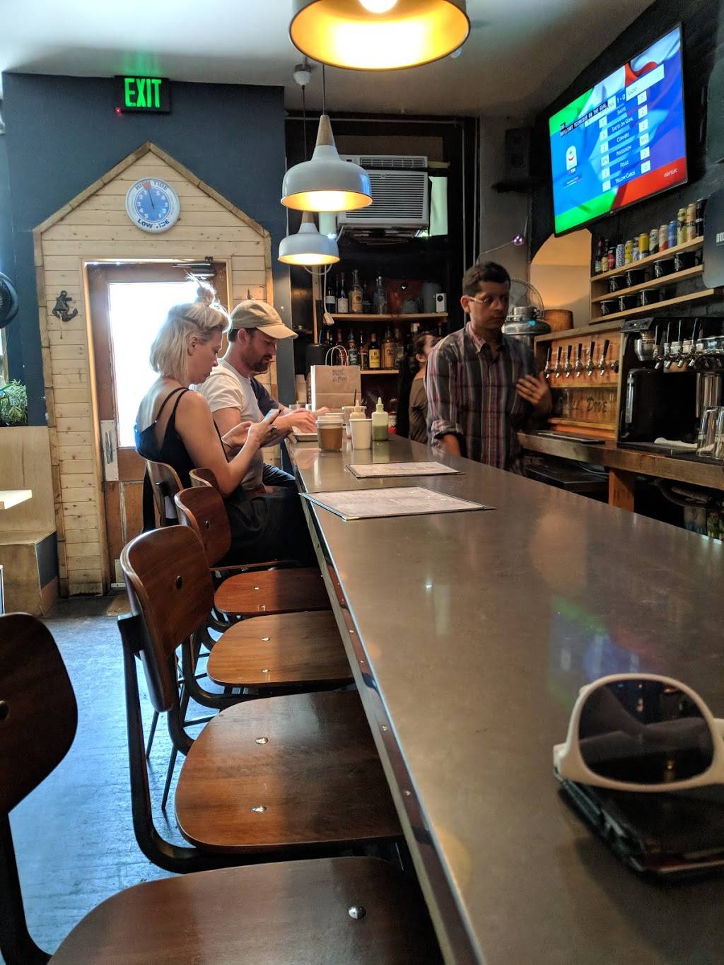 Swell Dive | restaurant | 1013 Bedford Ave, Brooklyn, NY 11205, USA | 9176524779 OR +1 917-652-4779