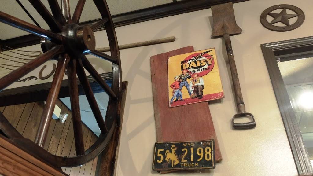 Leroys Steakhouse | restaurant | 710 US-30, North Bend, NE 68649, USA | 4026528500 OR +1 402-652-8500