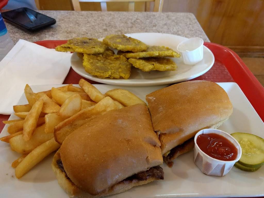 Christians Steak & Grill | restaurant | 24 Outwater Ln, Garfield, NJ 07026, USA | 9737723313 OR +1 973-772-3313