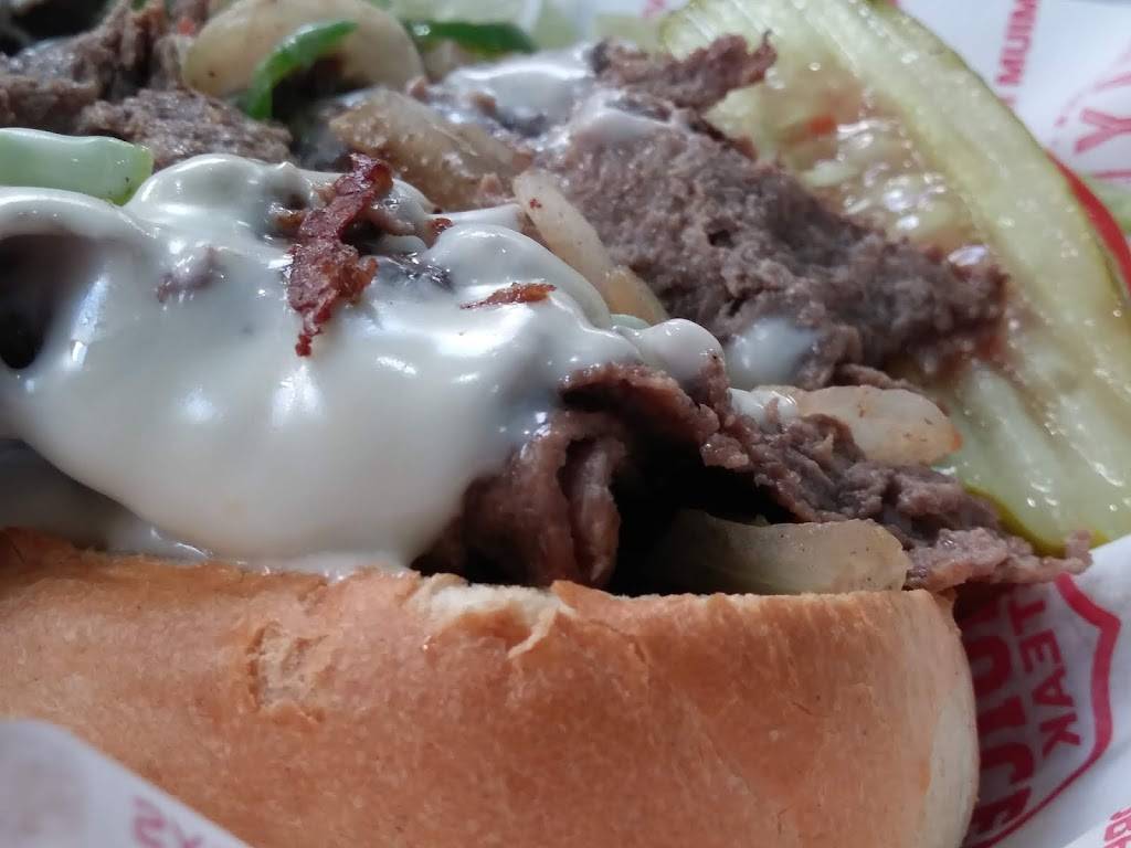 Charleys Philly Steaks | restaurant | 987 E Ash St Ste 149, Piqua, OH 45356, USA | 9377781453 OR +1 937-778-1453