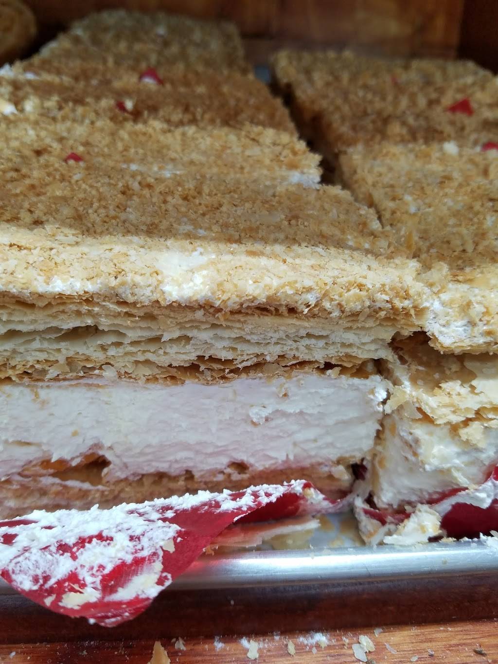 La Chapincita | restaurant | 14307 Hillside Avenue, Jamaica, NY 11435, USA | 7182062008 OR +1 718-206-2008