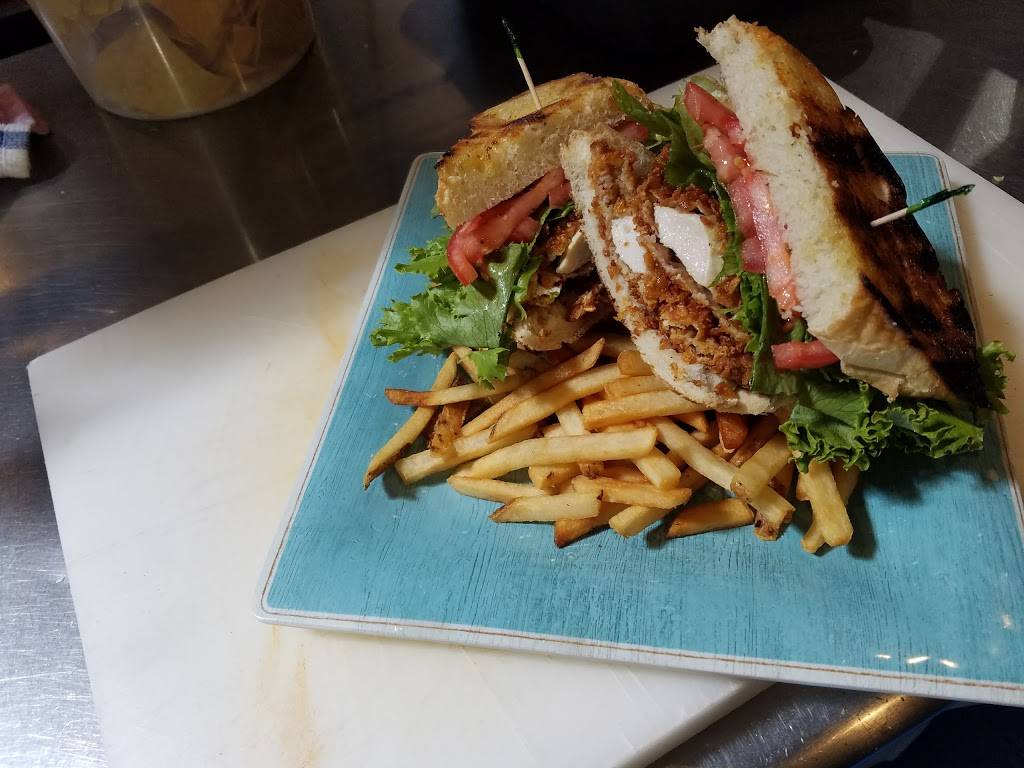 Yellowfins Bar & Grill | restaurant | 33195 Lighthouse Rd, Selbyville, DE 19975, USA | 3024360122 OR +1 302-436-0122