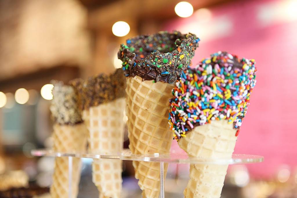 Odessa Creamery | restaurant | 209 S 2nd St, Odessa, MO 64076, USA | 8166532198 OR +1 816-653-2198