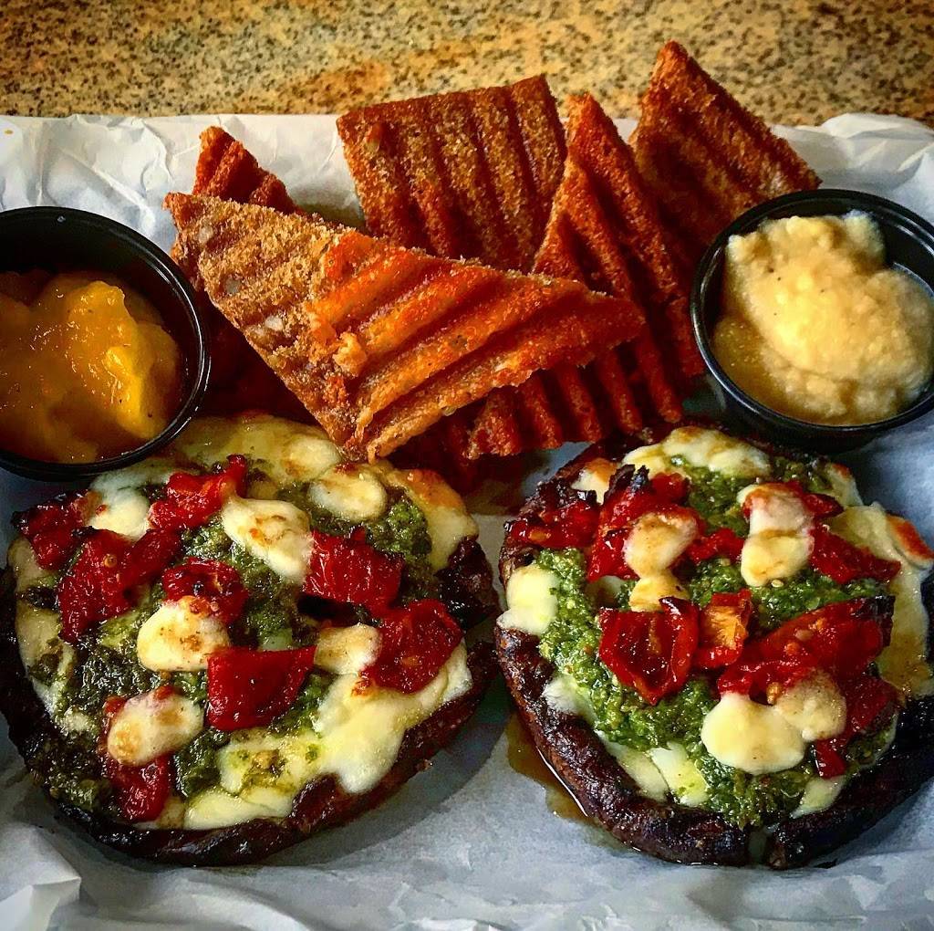 Cheddar Jackson | restaurant | 522 N 2nd St, Richmond, VA 23219, USA | 8042258882 OR +1 804-225-8882