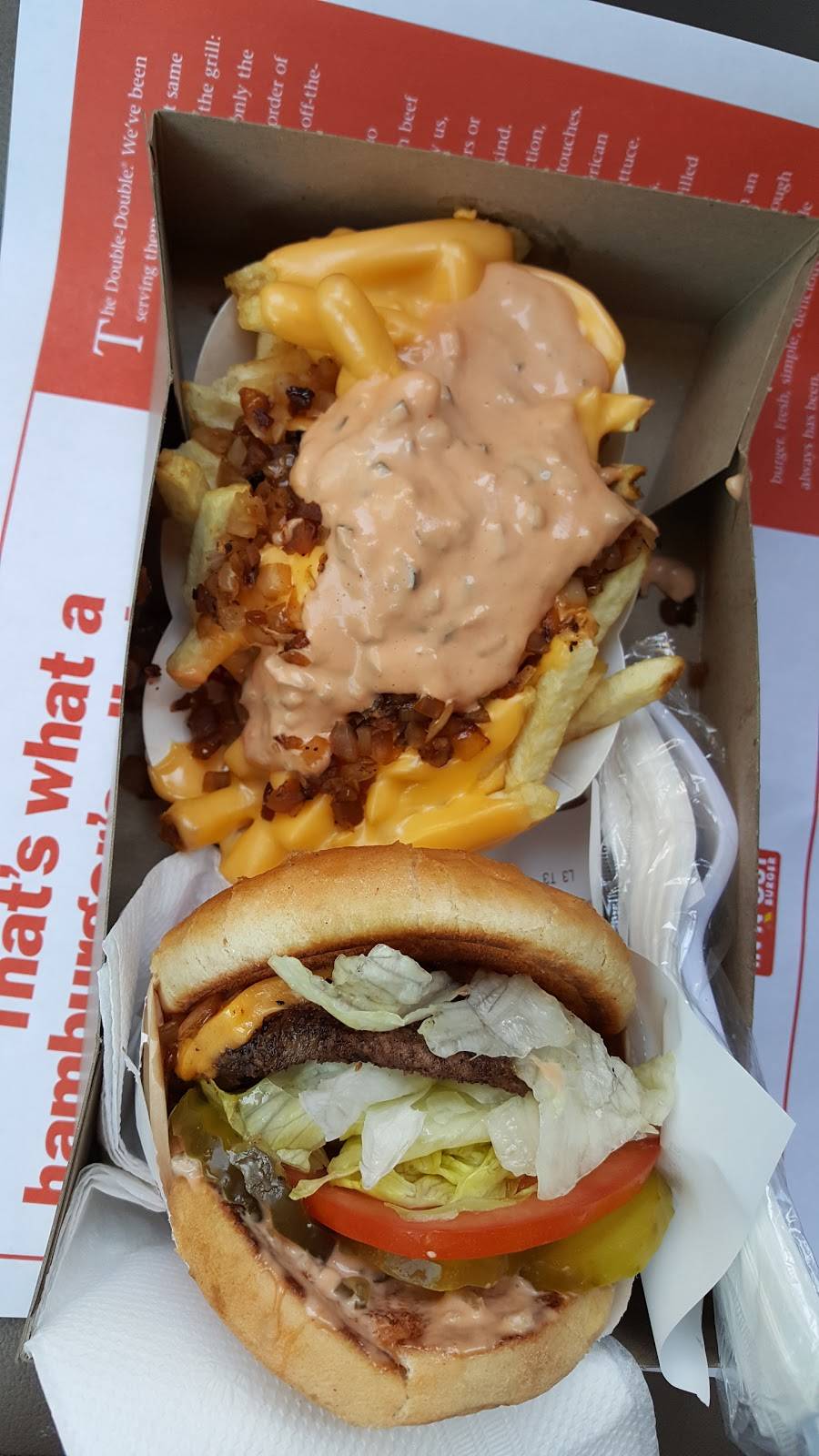 In-N-Out Burger | restaurant | 19920 Ventura Blvd, Woodland Hills, CA 91364, USA | 8007861000 OR +1 800-786-1000