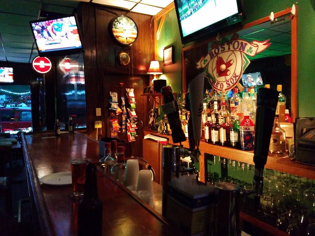 The Cave | restaurant | 1900 E Main St, Waterbury, CT 06705, USA | 2035749059 OR +1 203-574-9059