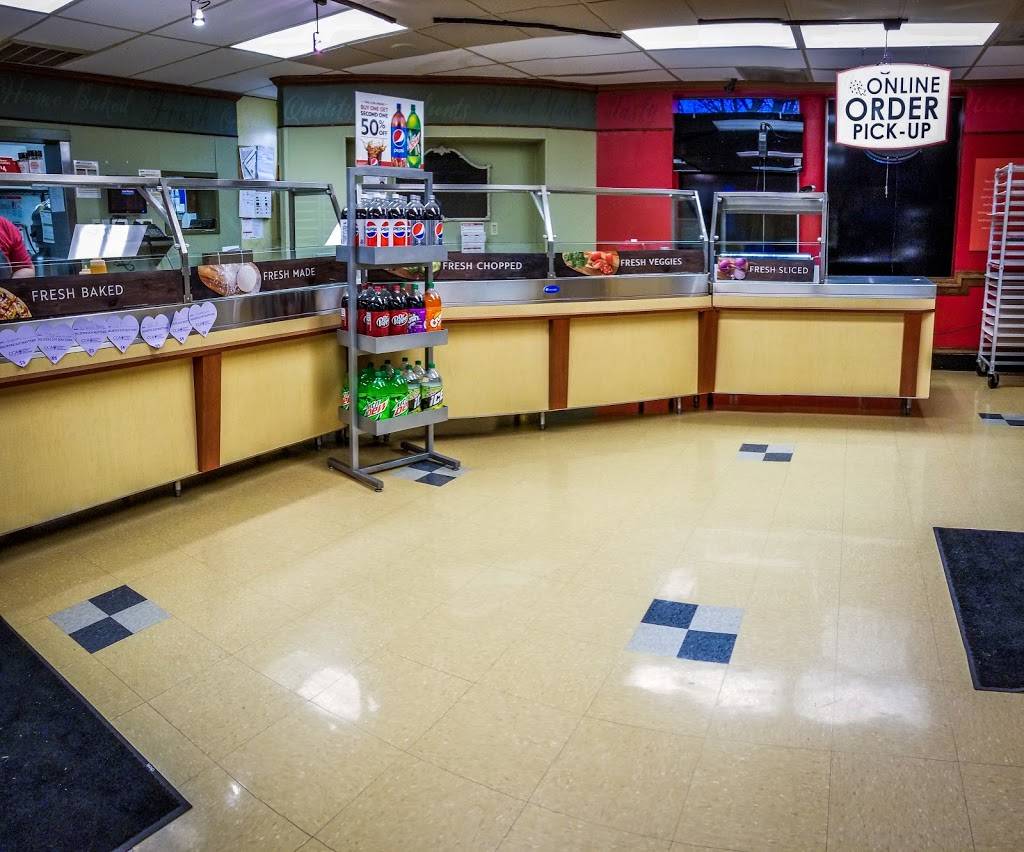 Papa Murphys Take N Bake Pizza | meal takeaway | 5541 SW Beaverton Hillsdale Hwy, Portland, OR 97221, USA | 5032928851 OR +1 503-292-8851