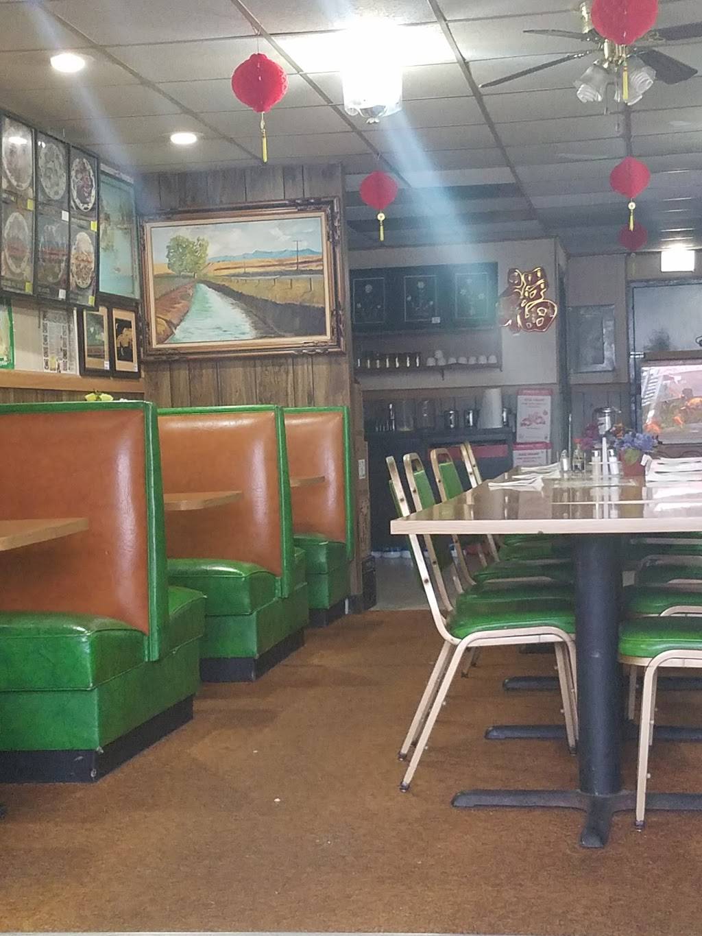 Golden Chef Restaurant | restaurant | 7156 W 84th St, Bridgeview, IL 60455, USA | 7085985555 OR +1 708-598-5555