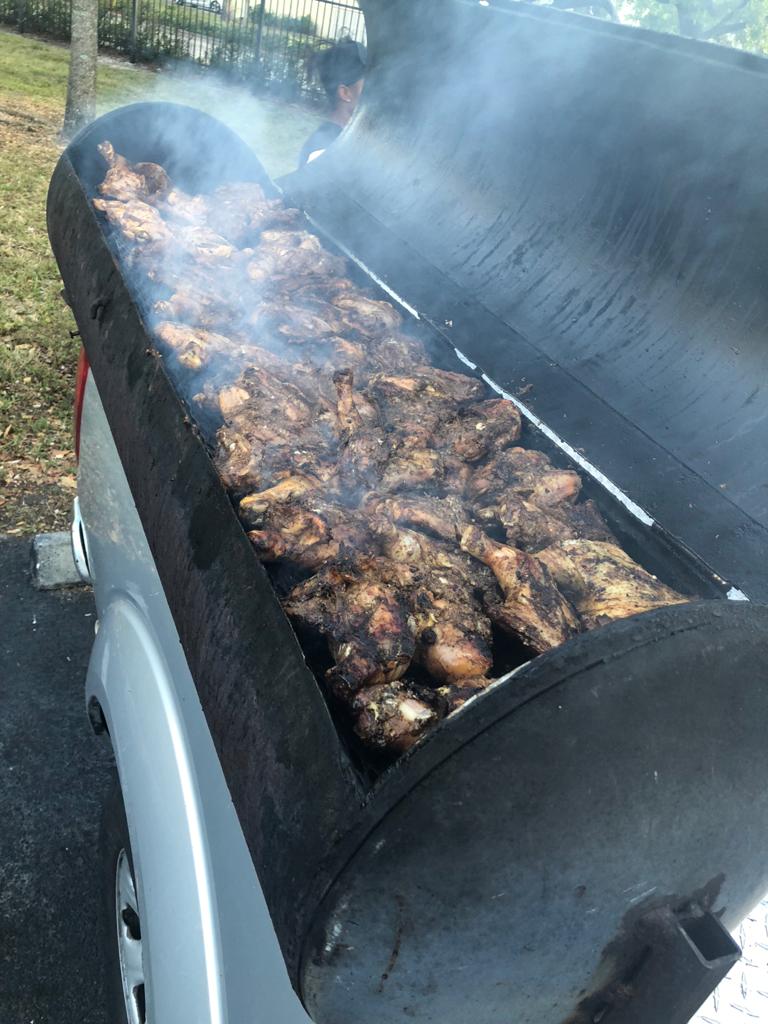 Caribbean Pot on Wheels | restaurant | 931 NW 34th Way, Lauderhill, FL 33311, USA | 9542452991 OR +1 954-245-2991