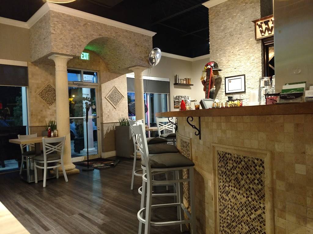 LAppetito Pizza & Deli | restaurant | 2542 Northbrooke Plaza Dr, Naples, FL 34119, USA | 2395927008 OR +1 239-592-7008