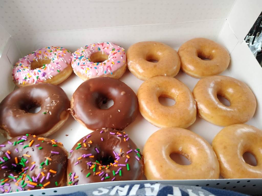 Krispy Kreme | bakery | 1218 N Memorial Pkwy, Huntsville, AL 35801, USA | 2565367475 OR +1 256-536-7475