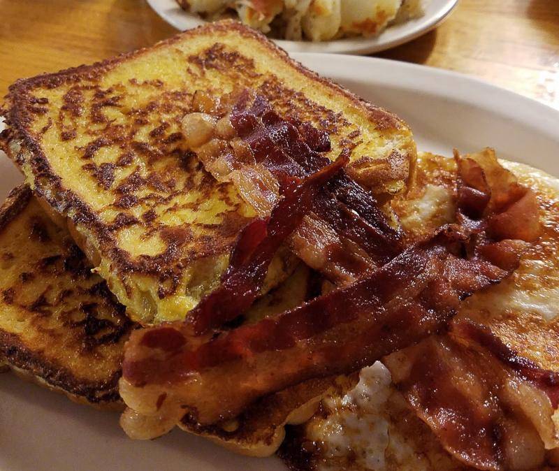 Robin Hood Restaurant | restaurant | 54 Rehoboth Ave, Rehoboth Beach, DE 19971, USA | 3022270770 OR +1 302-227-0770