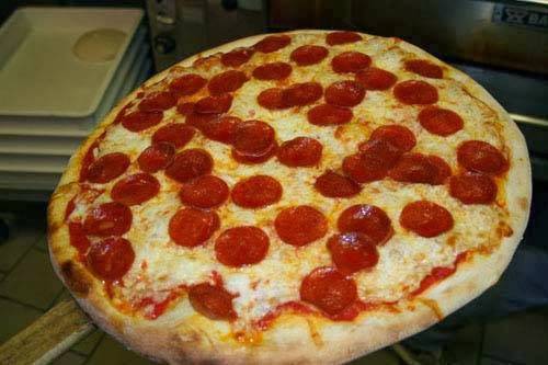 Tonys New York Pizza | restaurant | 5361 Merchants View Sq, Haymarket, VA 20169, USA | 5712486290 OR +1 571-248-6290