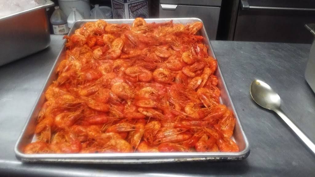 Cas West Indian & American Restaurant | restaurant | 135 Kingston Ave, Brooklyn, NY 11213, USA | 7188041075 OR +1 718-804-1075