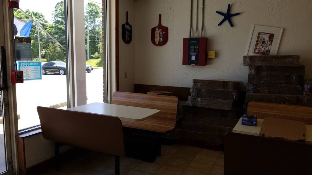 Kingston Pizza | restaurant | 677 Boston Neck Rd, North Kingstown, RI 02852, USA | 4012941223 OR +1 401-294-1223