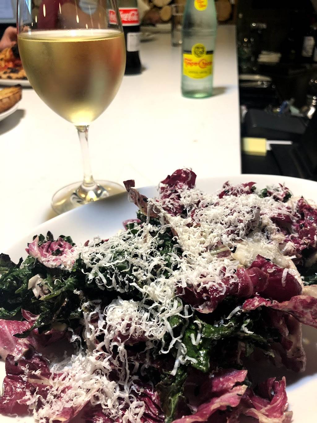 Pizza Capo | restaurant | 318 NE 3rd St, McMinnville, OR 97128, USA | 5034728040 OR +1 503-472-8040