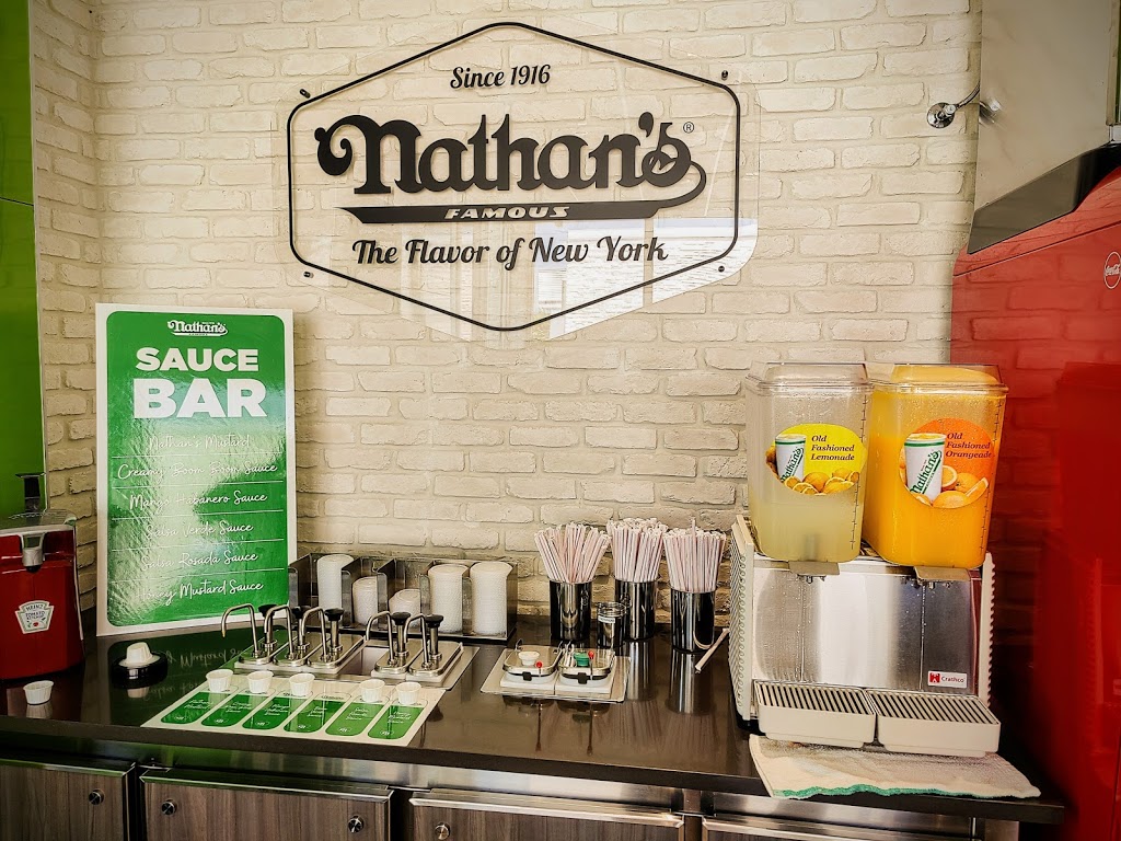 Nathans Famous | restaurant | 8946 SW 40th St, Miami, FL 33165, USA | 7862387179 OR +1 786-238-7179