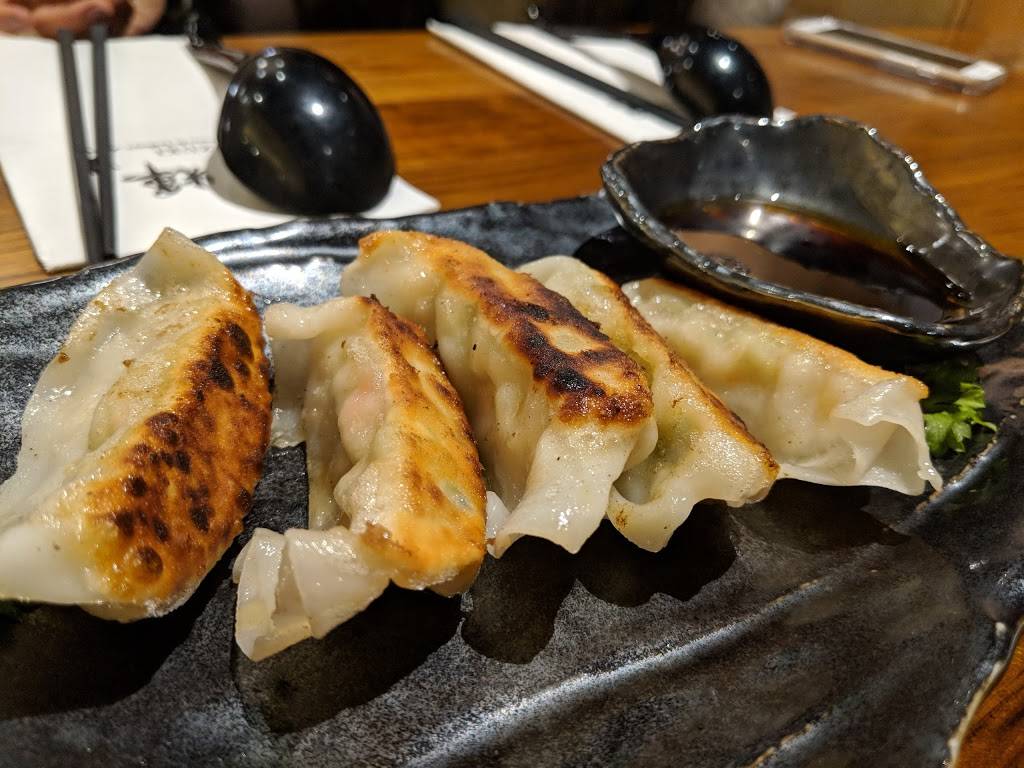 Kizuki Ramen & Izakaya | restaurant | 14845 Main St, Bellevue, WA 98007, USA | 4257777048 OR +1 425-777-7048