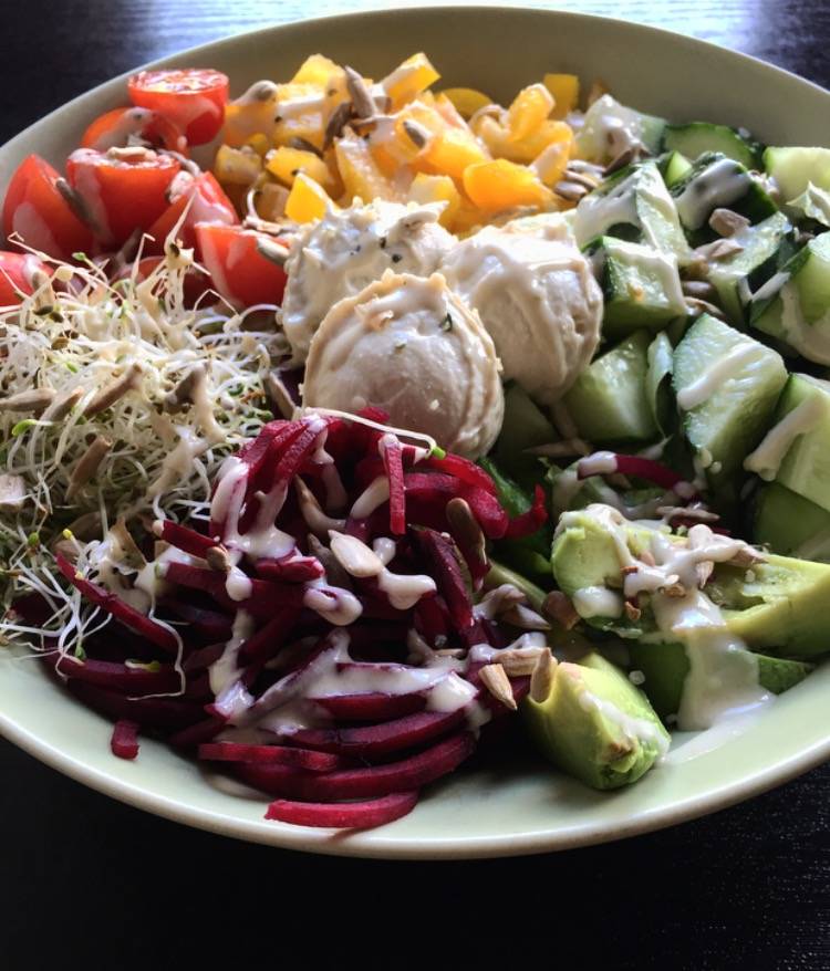 La Maladroite | restaurant | 551 Avenue de Buckingham, Gatineau, QC J8L 2H2, Canada | 8196173800 OR +1 819-617-3800