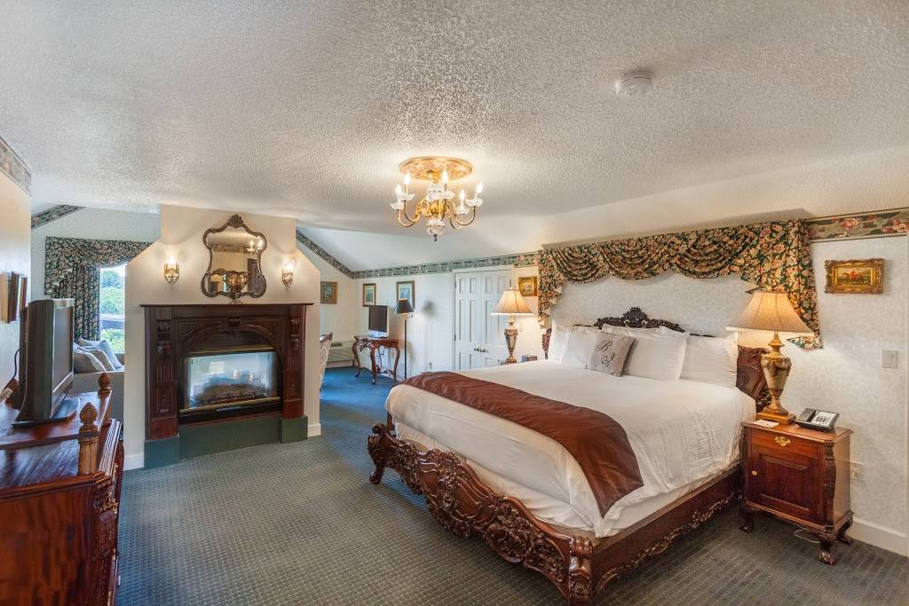 Bavarian Inn | restaurant | 164 Shepherd Grade Rd, Shepherdstown, WV 25443, USA | 3048762551 OR +1 304-876-2551