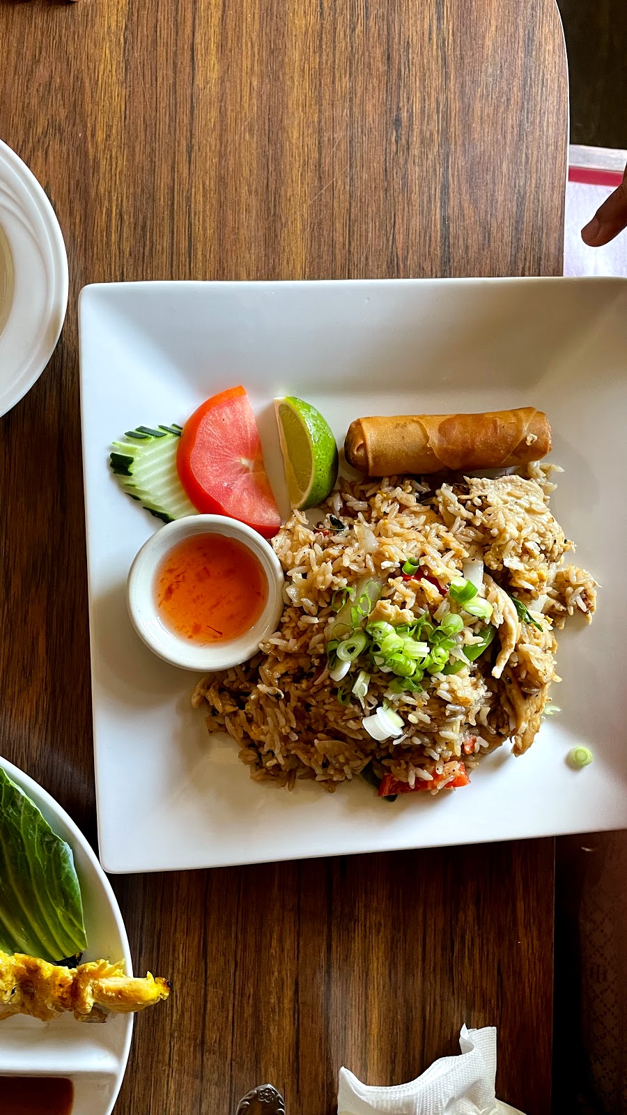 Benjarong Thai Cuisine | restaurant | 4 E Ln Dr, Mary Esther, FL 32569, USA | 8503620290 OR +1 850-362-0290