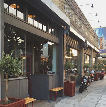 Osteria La Buca | restaurant | 5210 Melrose Ave, Los Angeles, CA 90038, USA | 3234621900 OR +1 323-462-1900