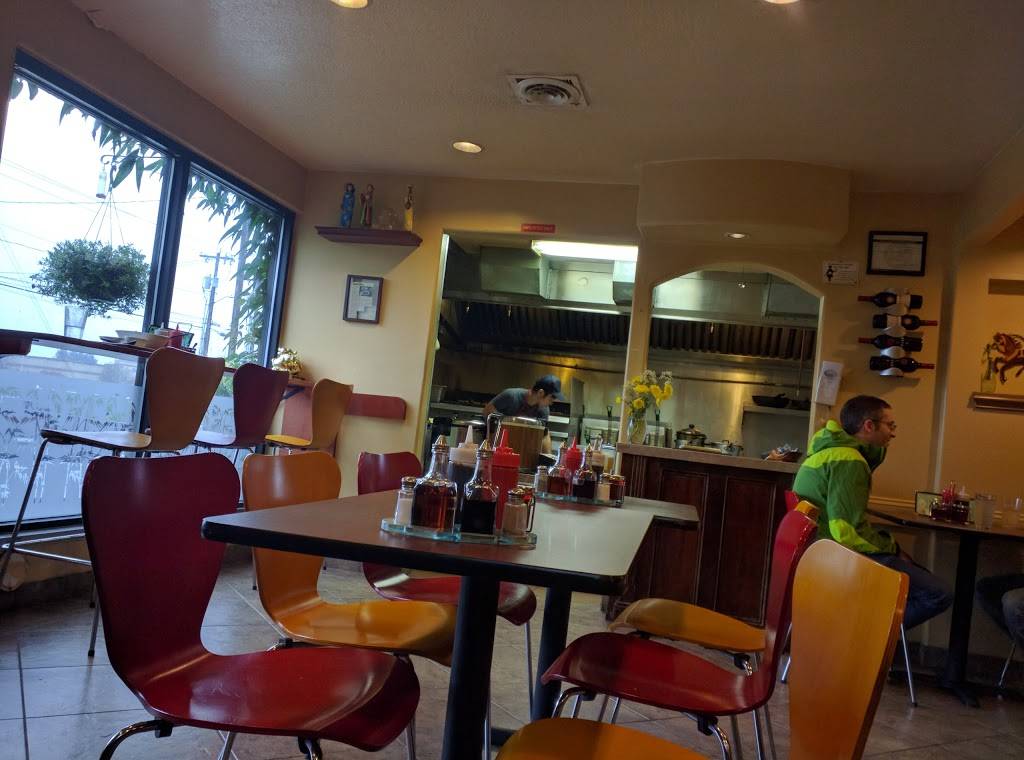 Vivis Vietnamese Noodle House | restaurant | 1013 NE 25th Ave, Hillsboro, OR 97124, USA | 5036482300 OR +1 503-648-2300