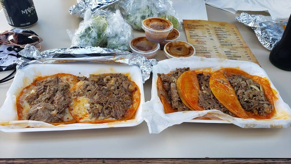 Birrieria Y Menuderia Guadalajara | restaurant | 715 W Mission Ave, Escondido, CA 92025, USA | 7609753955 OR +1 760-975-3955