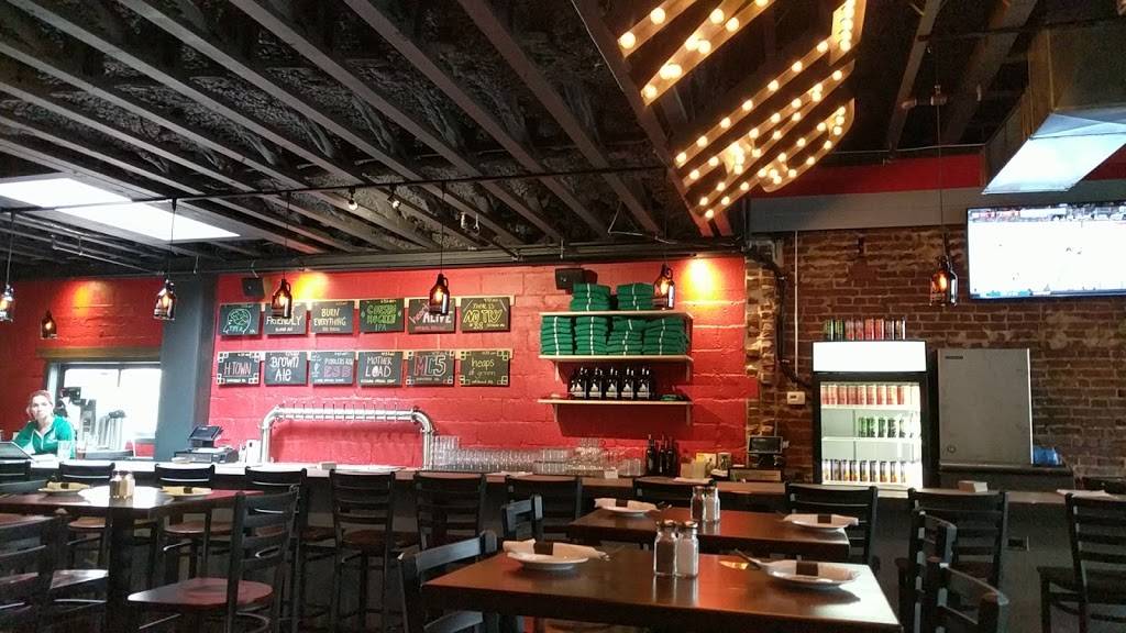 Town Tap by Conshohocken Brewing Co. | restaurant | 13 W Benedict Ave, Havertown, PA 19083, USA | 4844525198 OR +1 484-452-5198