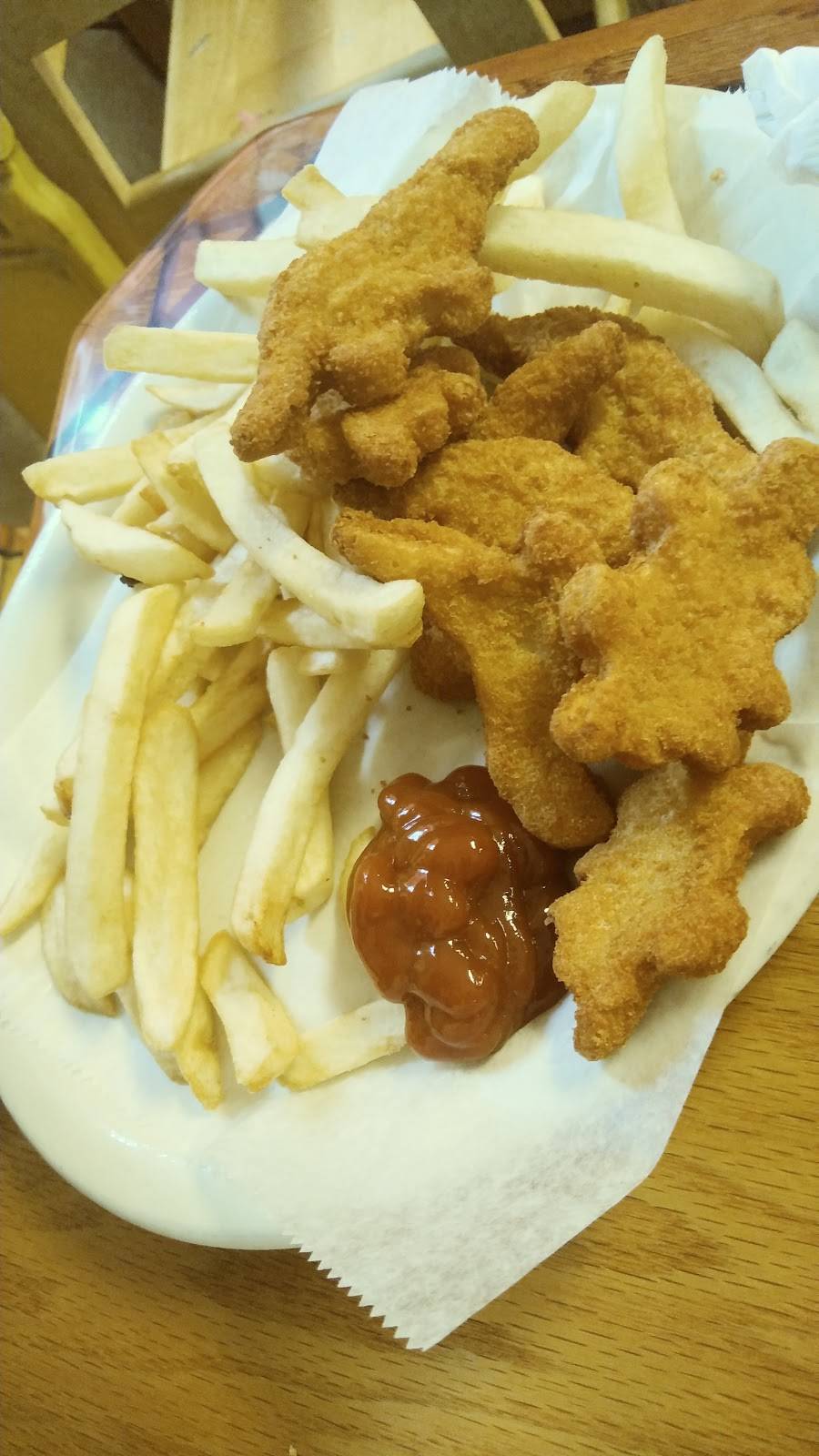 La Perla Bar & Grill | restaurant | 516 SW Military Dr, San Antonio, TX 78221, USA | 2104740597 OR +1 210-474-0597