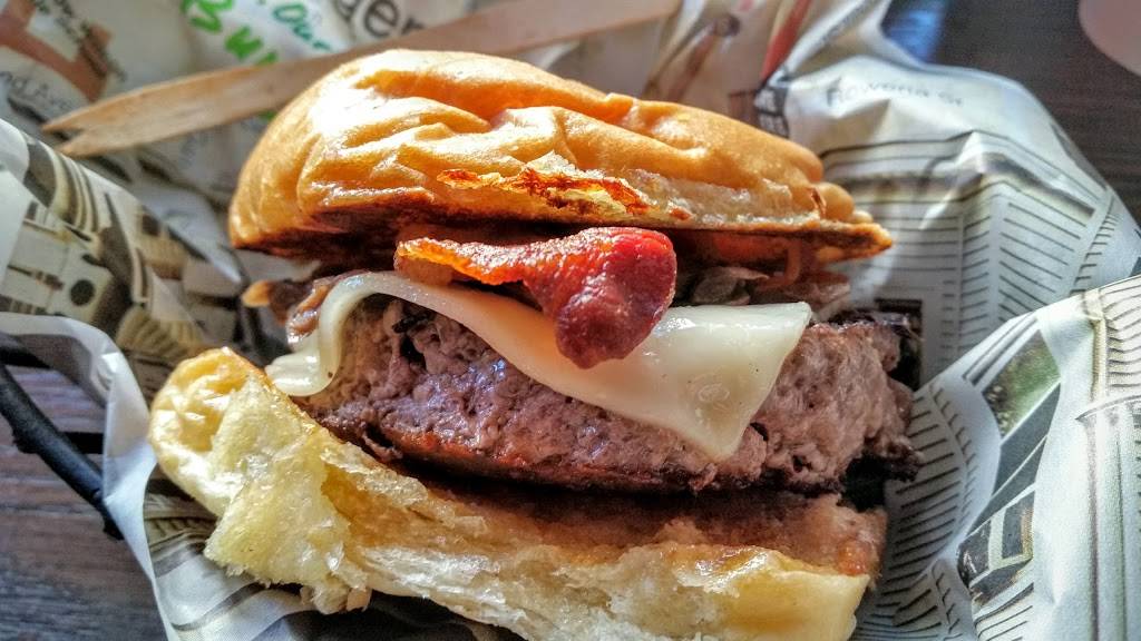 Wahlburgers | restaurant | 19 Shipyard Dr, Hingham, MA 02043, USA | 7817492110 OR +1 781-749-2110