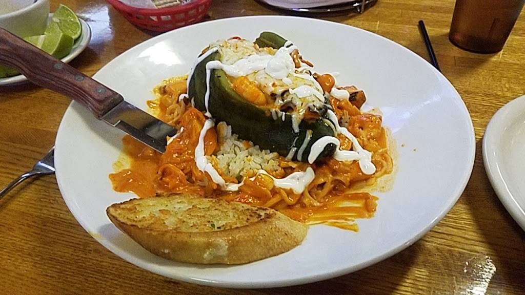 Langostinos Nayarit | restaurant | 1590 Busse Rd, Mt Prospect, IL 60056, USA | 8473649988 OR +1 847-364-9988