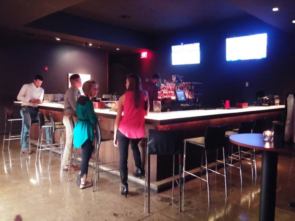 SILO | restaurant | 434 N Loop 1604 W, San Antonio, TX 78232, USA | 2104838989 OR +1 210-483-8989