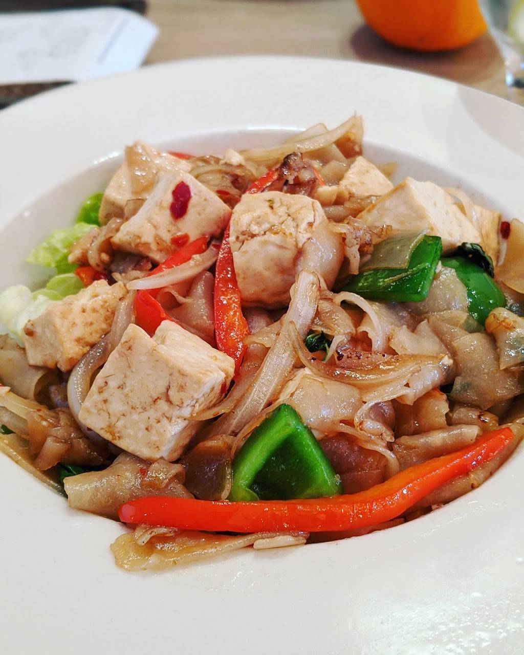 Bangkok West Thai | restaurant | 606 Santa Monica Blvd, Santa Monica, CA 90401, USA | 3103959658 OR +1 310-395-9658