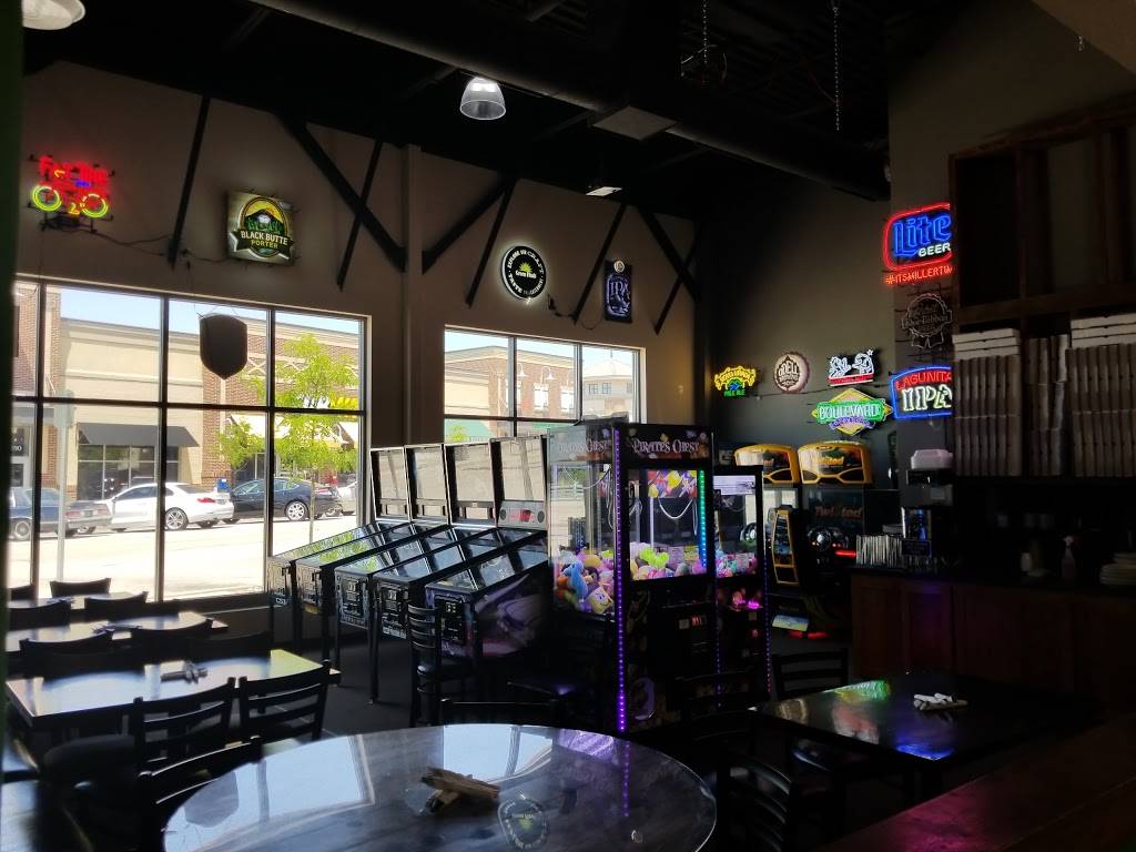 Long-Bell Pizza Co. | restaurant | 3385 SW Fascination Dr, Lees Summit, MO 64081, USA | 8165992234 OR +1 816-599-2234