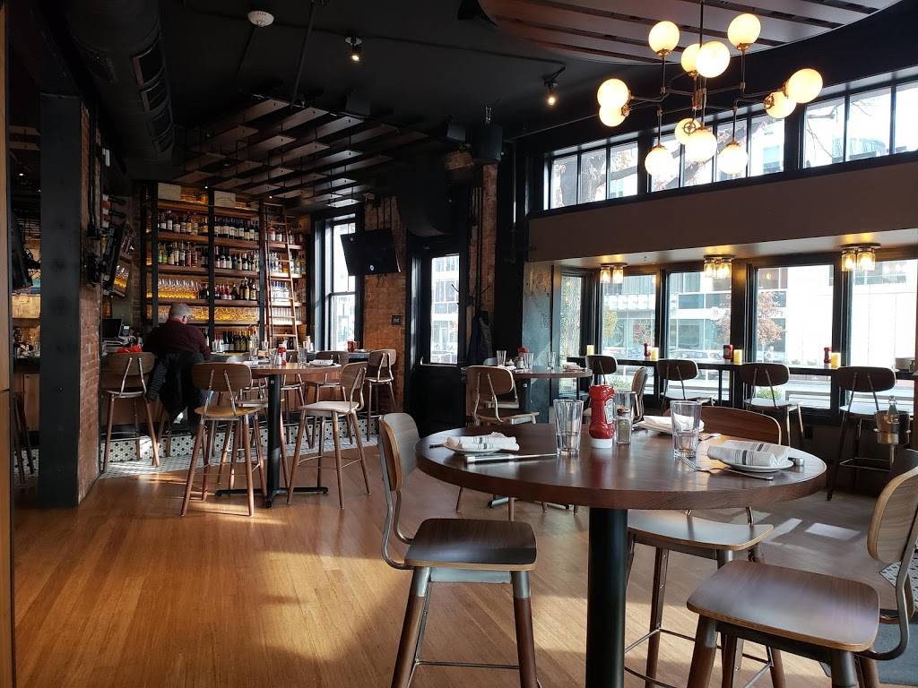 The Capital Burger | restaurant | 1005 7th St NW, Washington, DC 20001, USA | 2026380414 OR +1 202-638-0414