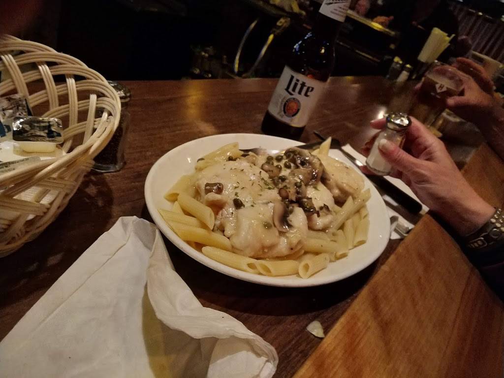 Bertinis Inc | restaurant | 284 Canal St, Salem, MA 01970, USA | 9787441436 OR +1 978-744-1436