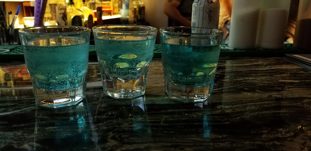 Bentleys Bar | restaurant | 8123 Broadway ste b, San Antonio, TX 78209, USA | 2106295141 OR +1 210-629-5141