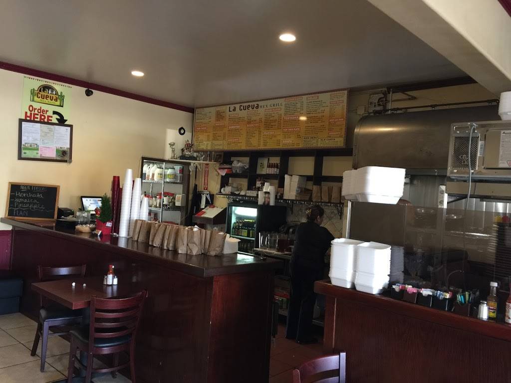 La Cueva | restaurant | 18486 Prospect Rd, Saratoga, CA 95070, USA | 4085178603 OR +1 408-517-8603