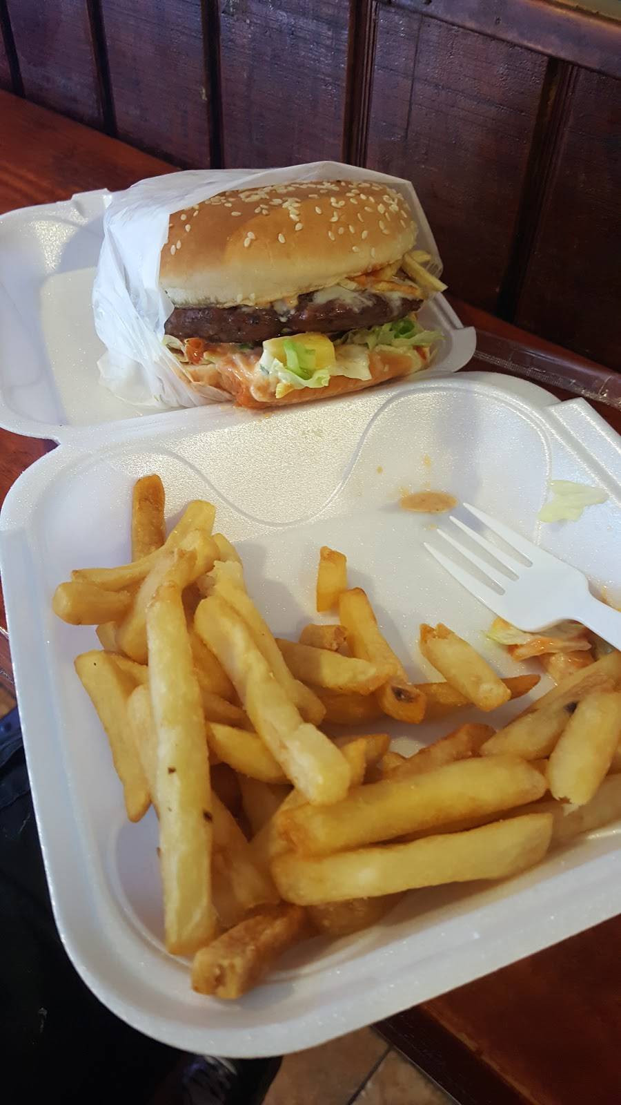 El Chuzo BBQ | restaurant | 7101 N Armenia Ave, Tampa, FL 33604, USA | 8133749184 OR +1 813-374-9184