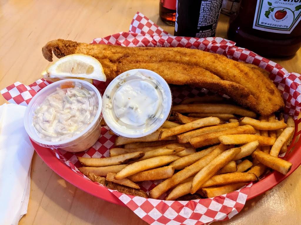 Red And White Cafe | restaurant | 402 W Court St, Ithaca, NY 14850, USA | 6072735233 OR +1 607-273-5233