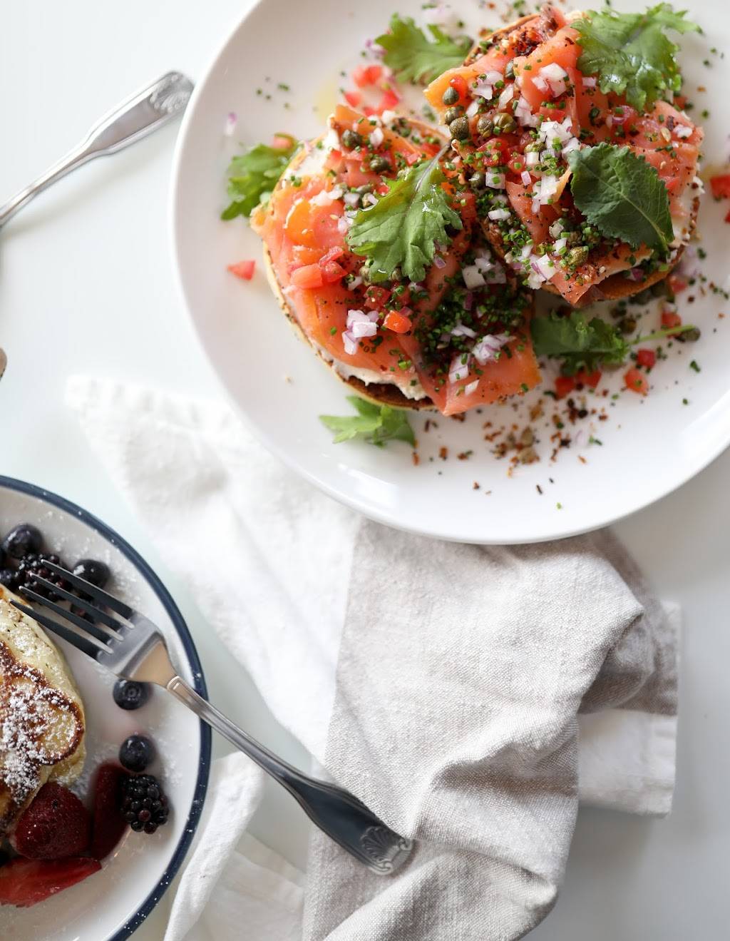 Nomi Park | restaurant | 151 Admiral Kalbfus Rd, Newport, RI 02840, USA | 4018499880 OR +1 401-849-9880