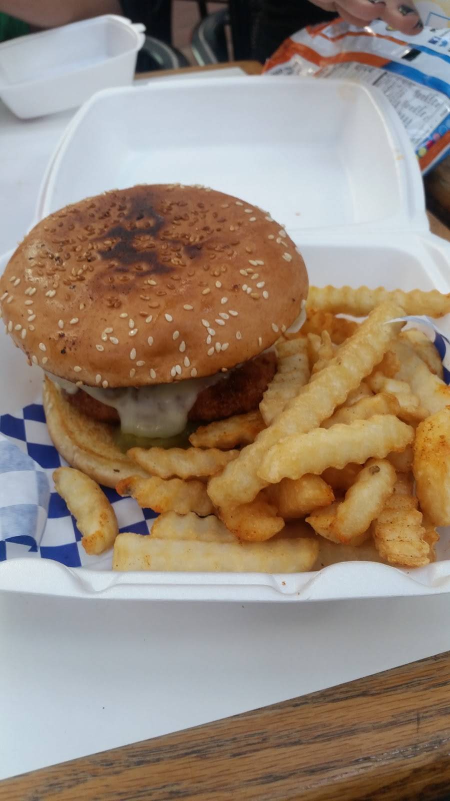 Ricos Diner | restaurant | 4522 Fredericksburg Rd, San Antonio, TX 78201, USA | 2109982500 OR +1 210-998-2500