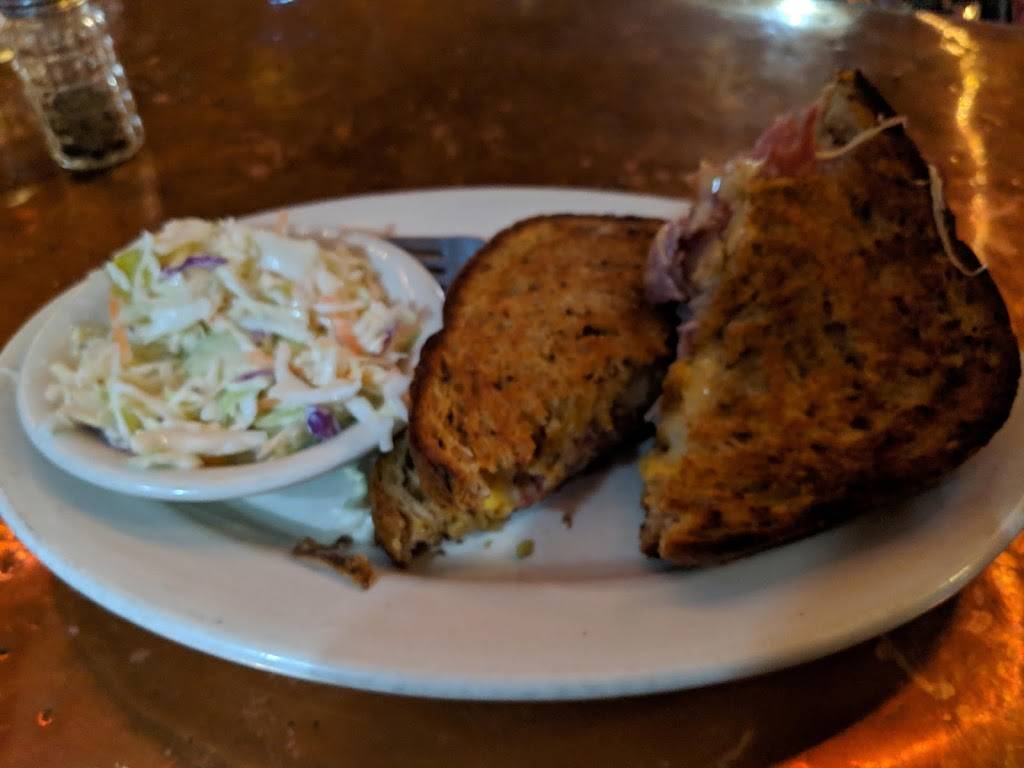 Kristofors | restaurant | 1224 Campville Rd, Endicott, NY 13760, USA | 6077485305 OR +1 607-748-5305