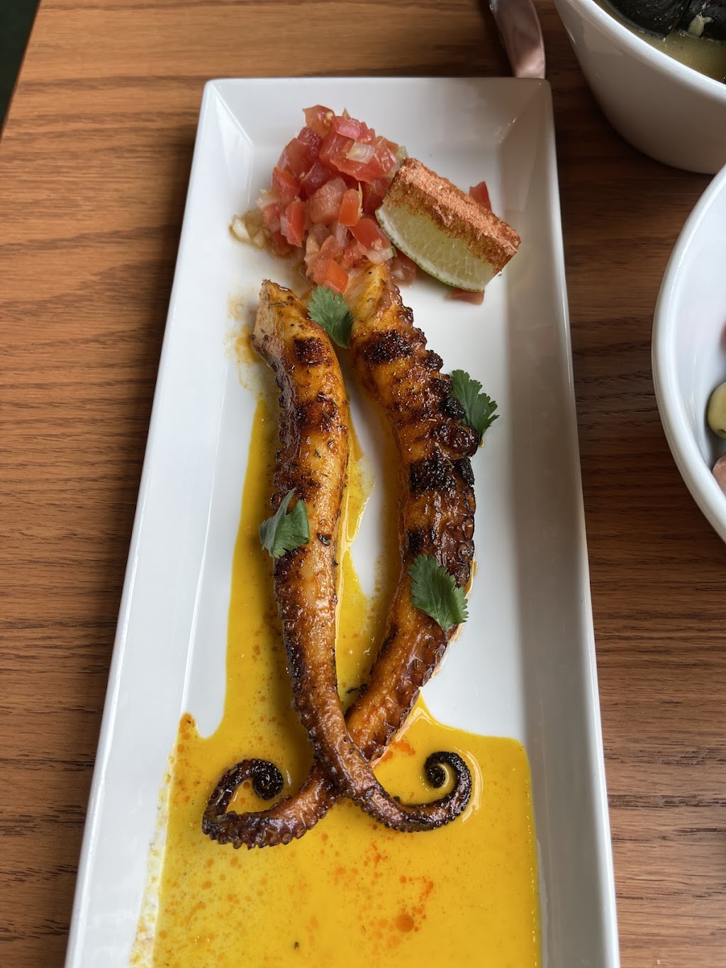 Amada Tapas & Wine | restaurant | 1413 Chestnut St, Chattanooga, TN 37402, USA | 4236543816 OR +1 423-654-3816